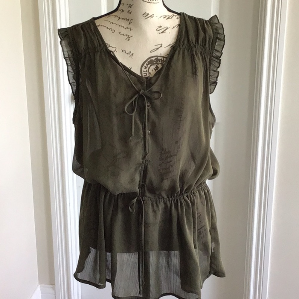 Mossimo olive Green sheer Ruffled button down Top with drawstring waist Sz XL TG
